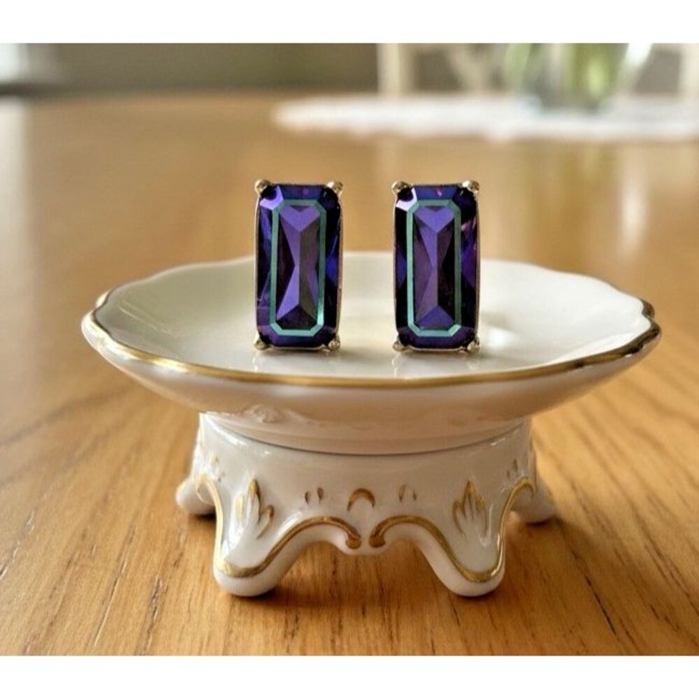Vintage Purple Aurora Crystal Clip-On Earrings 0.75” Emerald Cut Statement